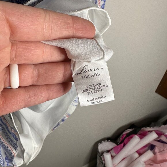 Lovers and Friends Carmella Romper Size Small Bella Scarf Boho Handkerchief - Picture 9 of 11